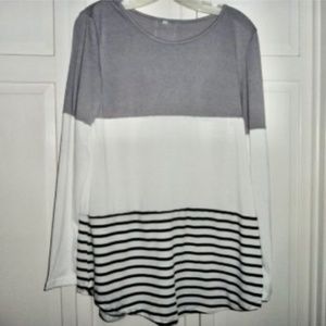 Color Block Tunic Top Womens Medium Gray White Stripe Long Sleeve Lace Back